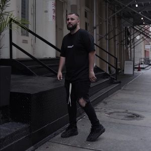 Meet your Posher, Adem